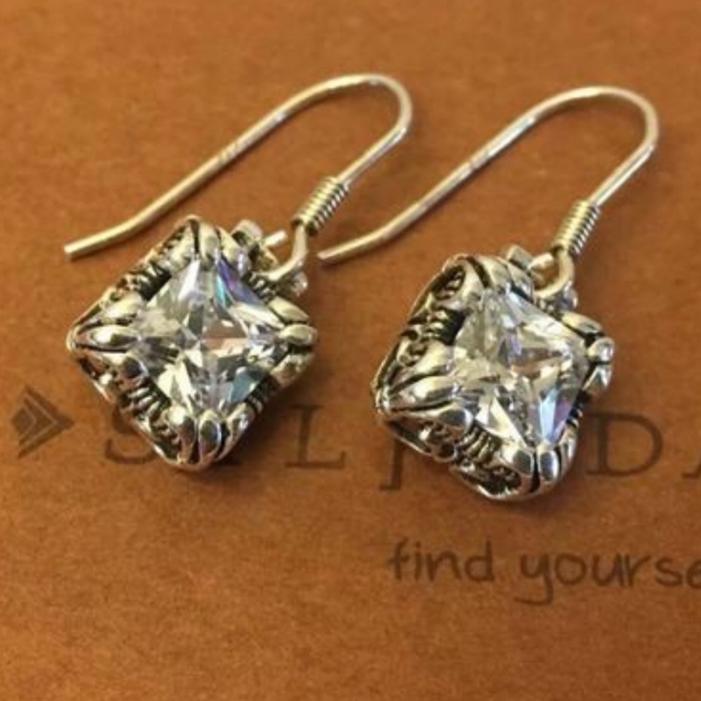 Silpada Sterling Silver Uptown Cubic Zirconia Earrings W0975